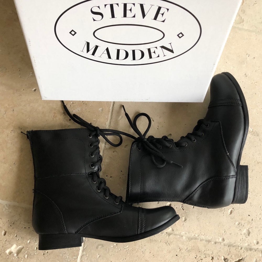 Steve Madden P-Kombat leather  boots sz 8.5 new